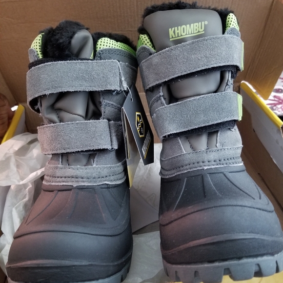 Kids  winter  boots - Picture 3 of 3